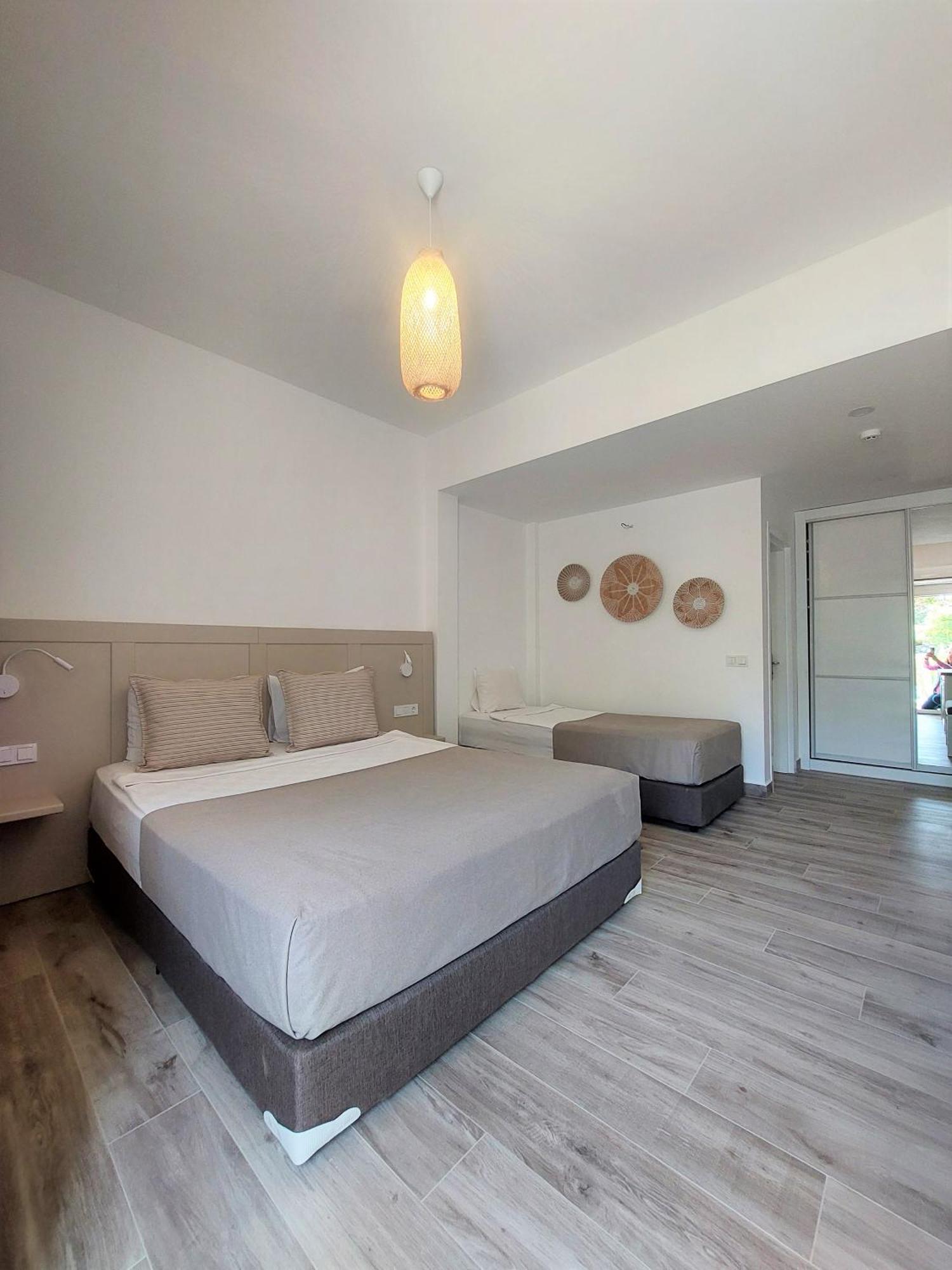 Hotel Gumusluk Bilik gambar